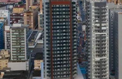 Sala comercial para alugar na Rua Luiz Antônio de Andrade Vieira, 216, Boqueirão, Praia Grande
