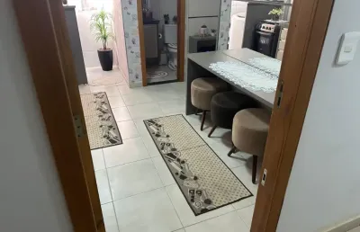 Kitnet excelente localização na zona 7 proximo a uem e colegio nobel
