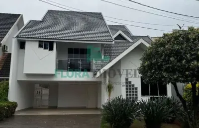 Sobrado de alto padrão no deltaville ii: semimobiliado, reformado e com lazer completo, próximo à unicesumar!