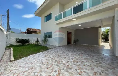 Casa com 3 quartos para alugar no Parque Balneário Oásis, Peruíbe 