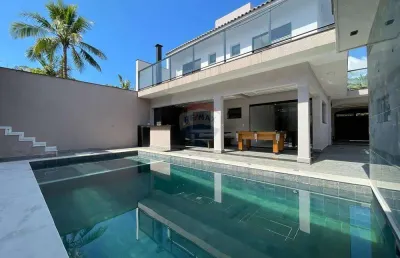 Casa com 5 quartos para alugar no Centro, Peruíbe 