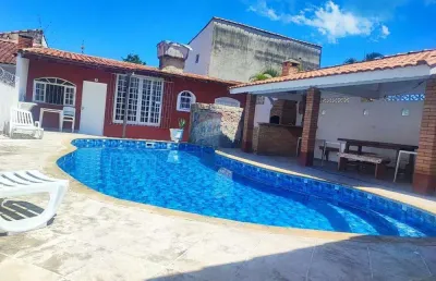Casa com 5 quartos para alugar no Centro, Peruíbe 