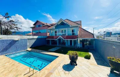 Imperdível!!! sobrado de frente para o mar no stella maris – 6 dorms, 2 suítes e 430 m² construídos