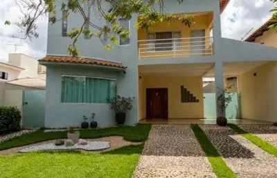 Casa em condomínio fechado com 4 quartos à venda na Rua SB 26, Loteamento Portal do Sol II, Goiânia