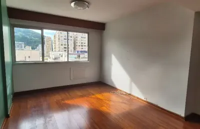 O melhor 2 quartos com suíte da rua paissandu. vistão frente e fundos