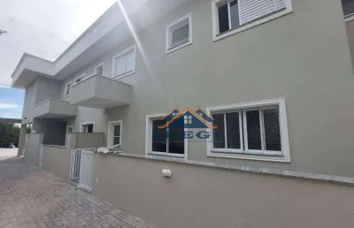 Casa com 2 quartos para alugar na Rua João Ferragut, 85, Pinheirinho, Vinhedo