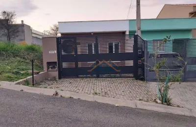 Casa com 2 quartos à venda na Rua Fioravante Castellani, 220, Parque São José, Vinhedo