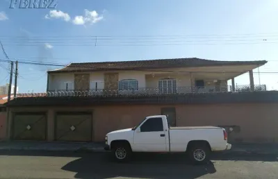 Casa com 6 quartos à venda na caraguatá, --, vila ricardo, londrina por r$ 1.700.000