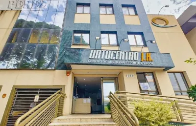 Sala comercial à venda na avenida juscelino kubitschek, --, centro, londrina por r$ 690.000
