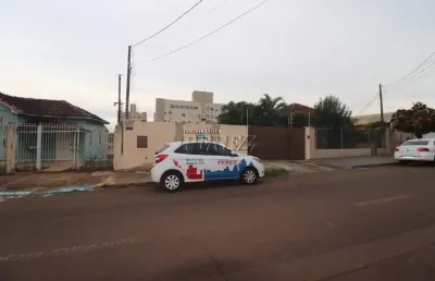 Casa com 3 quartos à venda na rua uruguai, --, centro, londrina por r$ 850.000