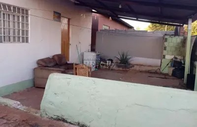 Casa com 3 quartos à venda na nisa maria lopes do carmo, --, jardim maria celina, londrina por r$ 260.000