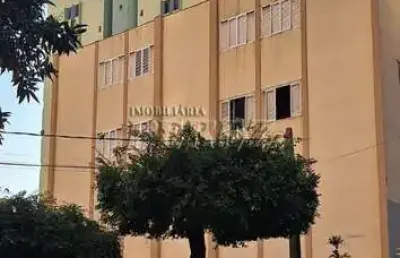 Apartamento com 2 quartos à venda na avenida rio de janeiro, --, centro, londrina por r$ 265.000