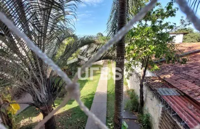 Casa com 3 quartos à venda na Alameda da República, Setor Jaó, Goiânia