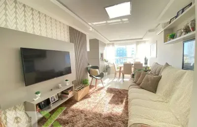 Apartamento de 02 dormitórios no centro de tramandaí