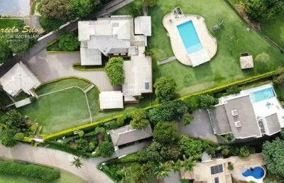 Casa pé na água com vista magnífica para a represa em bragança paulista