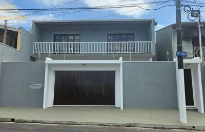 Ótima casa 03 dormitórios, no jardim américa - localização privilegiada!