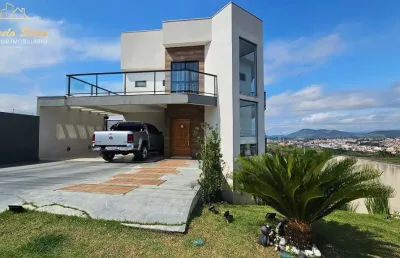 Casa 3 dormitórios, com piscina  em condomínio bragança paulista