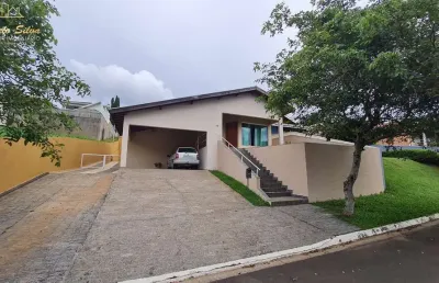 Casa condomínio colinas sõ francisco 3 suítes bragança paulista