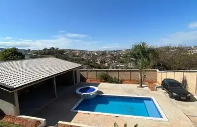 Casa, 1000m² dentro da cidade, bragança paulista-sp