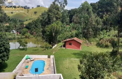 Chácara / sítio com 4 quartos à venda na Chácaras, 33, Zona Rural, Joanópolis