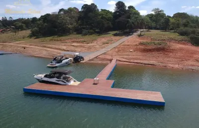 Represa, terreno plano em condomínio de alto padrão