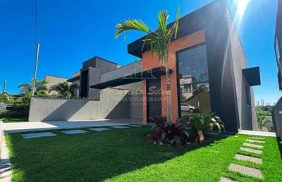 Excelente casa em condomínio vila real ,  bragança paulista