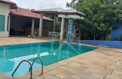 Casa com 6 quartos à venda na Rua Benedito Leite, 1, Vila Helena, Atibaia