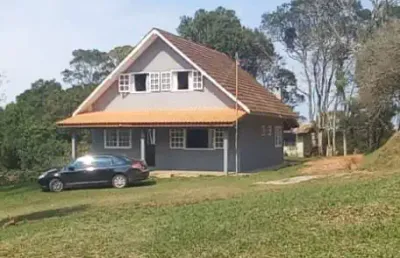 Casa com 3 quartos para alugar na Rua Coronel Monteiro, Zona Rural, Campina Grande do Sul