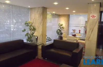 Apartamento com 3 quartos para alugar no Centro, Campinas 