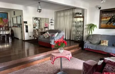 Casa com 3 quartos à venda na Rua Nabuco de Araújo, --, Embaré, Santos