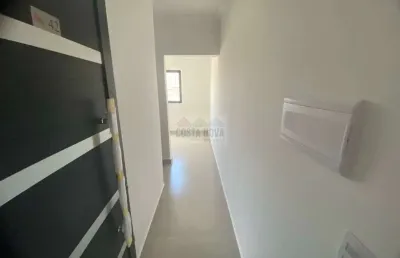 Cobertura em condomínio no jardim são paulo 1 quarto e sacada - 297.000,00