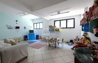 Apartamento 2 dormitórios com suíte, lazer completo e vaga fechada em santos