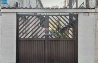 Casa com terreno de 600m² à venda ? 4 dormitórios, 1 suíte e potencial para ampliar