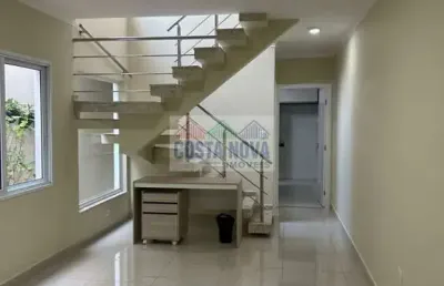 Sobrado com 3 suítes, 3 vagas e churrasqueira na água fria, zona norte de sp