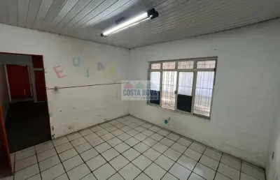 Casa comercial para locação com 267m², com 9 salas, 8 banheiros, 4 vagas na vila maria baixa