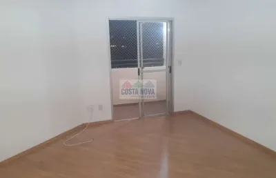 Apartamento para locação no jabaquara. 3 dormitórios, 1 suíte. semi-mobiliado.