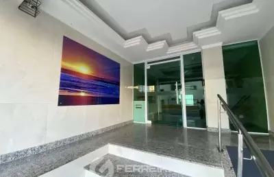Uma raridade a uma quadra da beira-mar! locação anual!