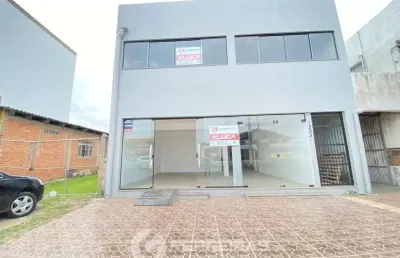 Sala comercial  disponível para locação anual: sua chance de destacar-se em tramandaí!
