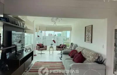 Lindíssimo apartamento no centro de tramandaí com 3 dormitórios e finamente mobiliado !