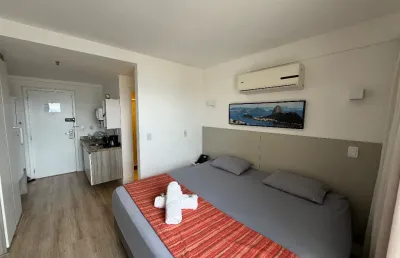 Flat com 1 quarto para alugar na Avenida Agenor Caldas, Imbetiba, Macaé