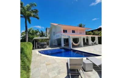 'casa de luxo em condomínio fechado â beira-mar em muro alto'