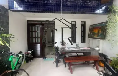 Casa em condomínio fechado com 3 quartos à venda na Avenida Luiz Tarquínio Pontes, Buraquinho, Lauro de Freitas