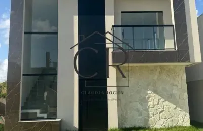 Lindíssima e pronta para morar, nova, acabamento de muito bom gosto!