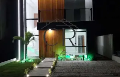 Prontíssima para morar com piscina privativa, acabamento top de linha!