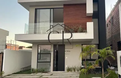 Maravilhosa casa com piscina privativa em condomínio fechado!