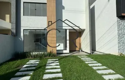 Arquitetura super moderna com bastante área externa, novíssima!
