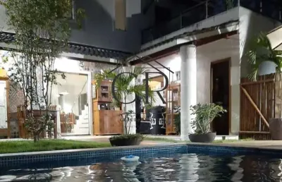 Fantástica casa em condomínio fechado com mega infraestrutura!