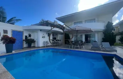 Fantástica casa em condomínio fechado no metro quadrado mais valorizado da região, porteira fechada!!