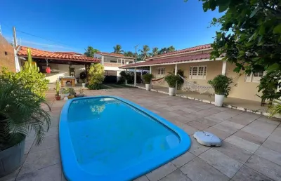 Mega maravilhosa casa térrea com piscina privativa pertinho da praia de jauá!