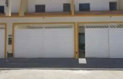 Casa com 4 quartos à venda na avenida luiz tarquínio pontes, centro, lauro de freitas por r$ 420.000